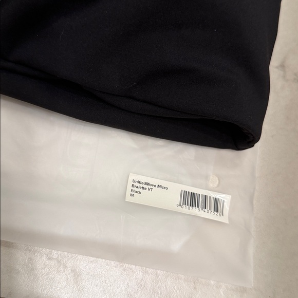 ONER ACTIVE UNIFIEDMOVE MICRO BRALETTE REFLECTIVE LOGO BLACK MEDIUM NWT - Picture 6 of 7